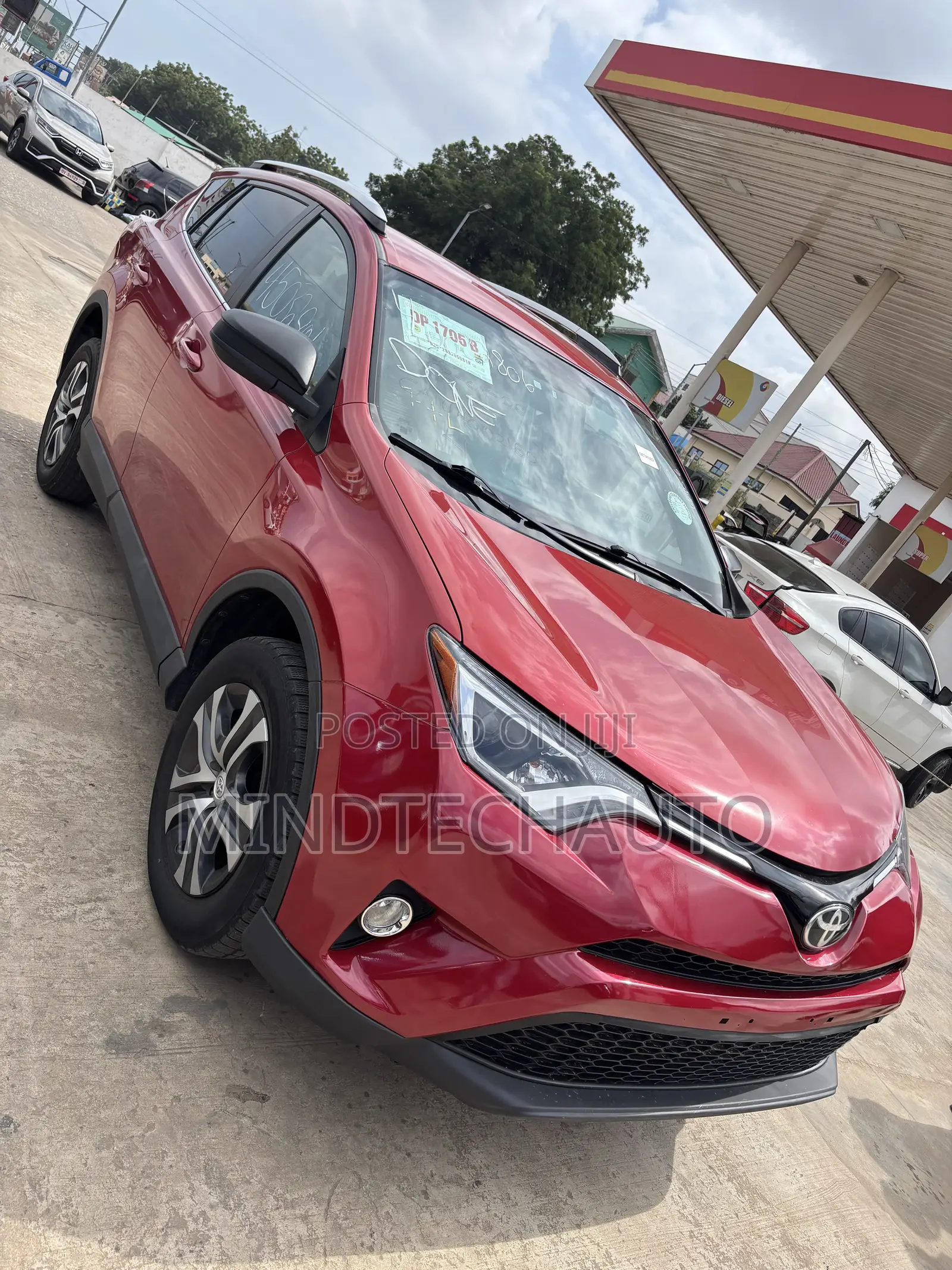Toyota RAV4 LE AWD (2.5L 4cyl 6A) 2016 Red