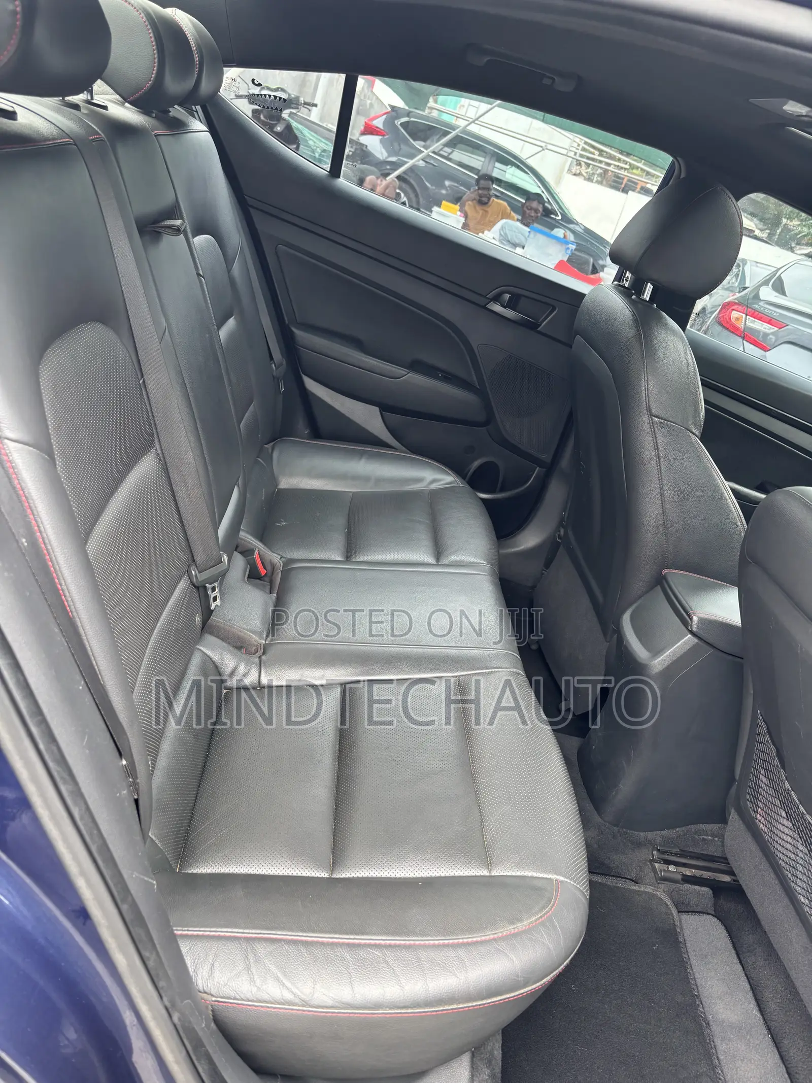 Hyundai Elantra Sport Sedan FWD (1.6L 4cyl 6M) 2017 Blue
