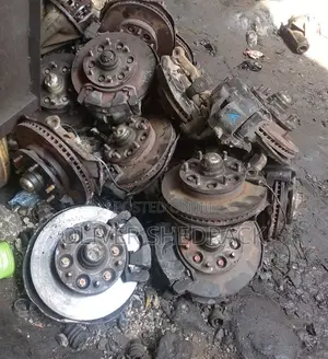 Toyota Hiace Front Hub