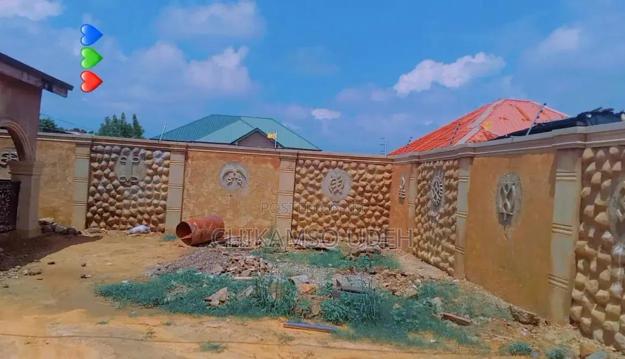 4bdrm House in Gomoa East for sale