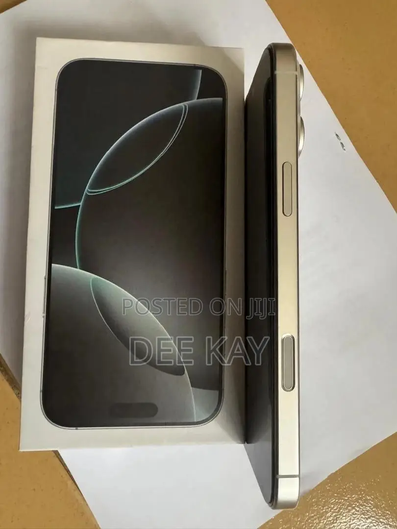 New Apple iPhone 16 Pro Max 512 GB Silver