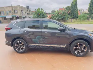 Honda CR-V Touring AWD 2019 Gray