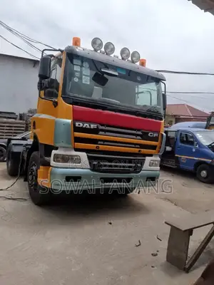 Trailer Head
