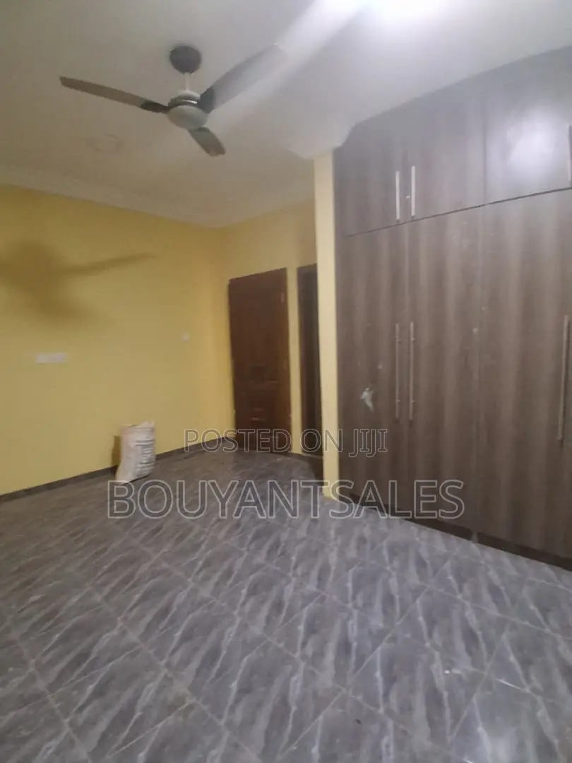 2bdrm Apartment in Boi, Abokobi for rent