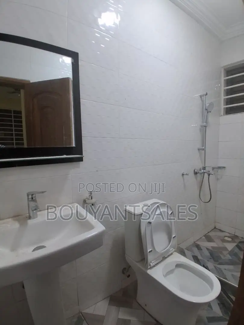 2bdrm Apartment in Boi, Abokobi for rent