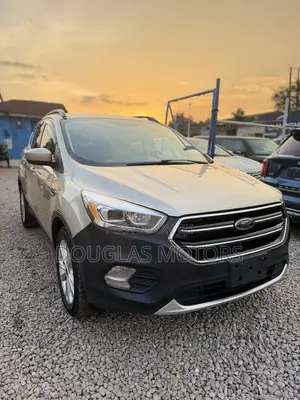 Ford Escape 2018 Beige