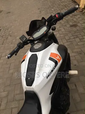Yamaha Gear 2017 White