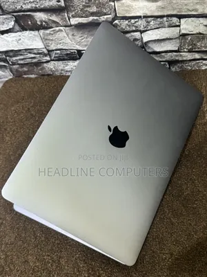 Laptop Apple MacBook Pro 2017 8GB Intel Core i5 SSD 256GB