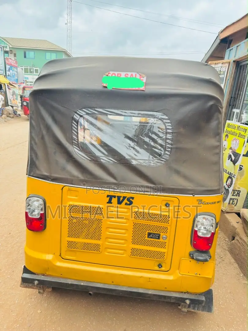 TVS King Deluxe Plus iTouch Start 2025 Yellow