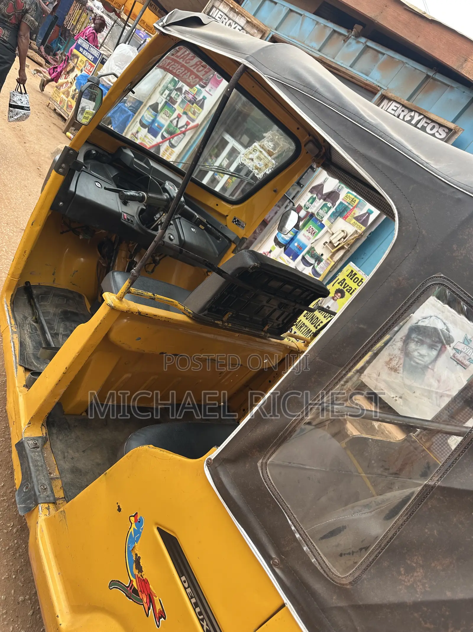 TVS King Deluxe Plus iTouch Start 2025 Yellow