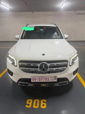 Mercedes-Benz GLB-Class GLB 250 4MATIC 2021 White
