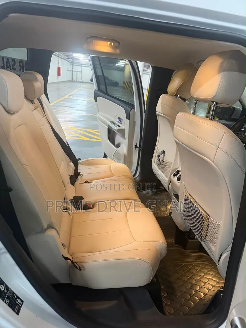 Mercedes-Benz GLB-Class GLB 250 4MATIC 2021 White