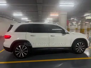 Mercedes-Benz GLB-Class GLB 250 4MATIC 2021 White