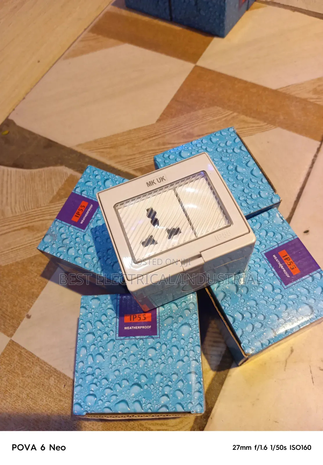 Waterproof Single Socket With Switch