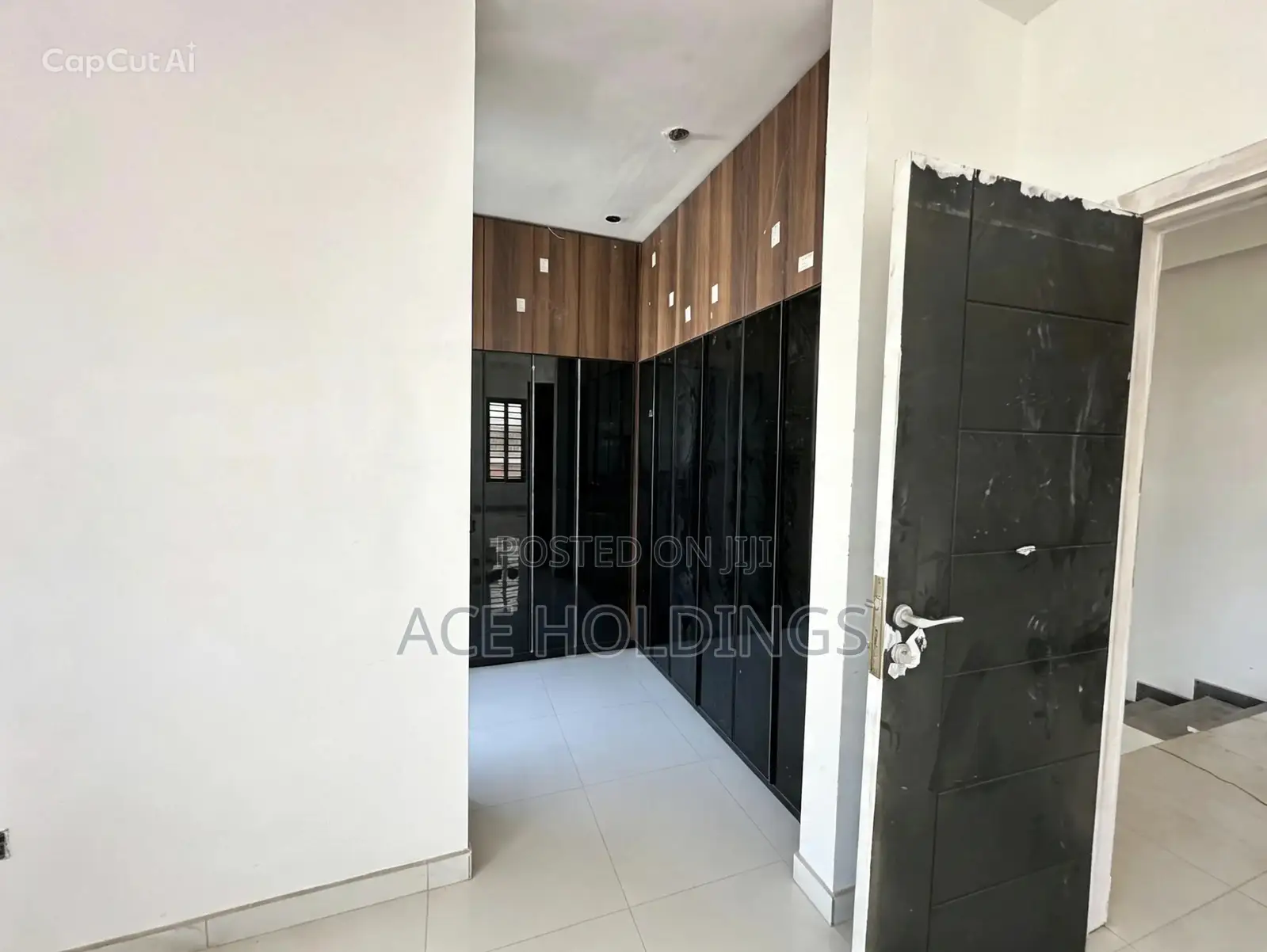 4bdrm House in Lakeside for sale