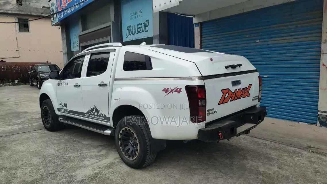 Isuzu D-MAX 2019 White