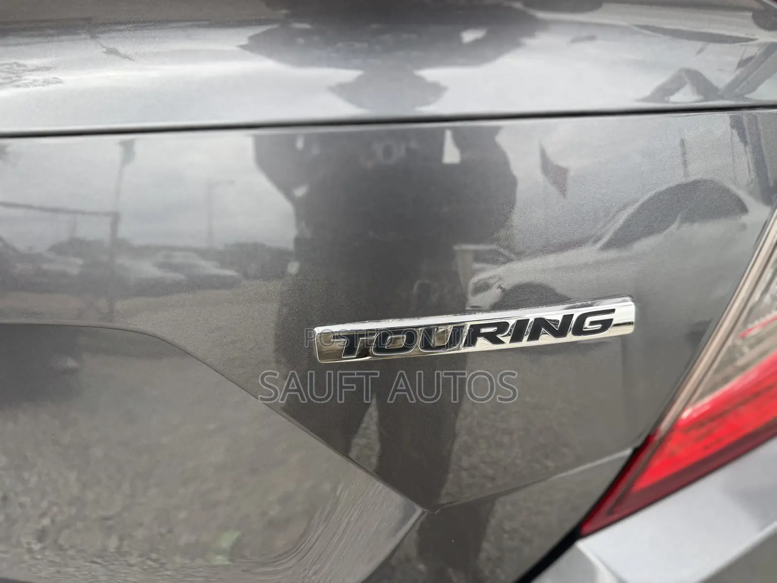 Honda Civic Touring Sedan 2019 Gray