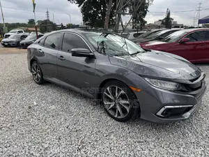 Honda Civic Touring Sedan 2019 Gray