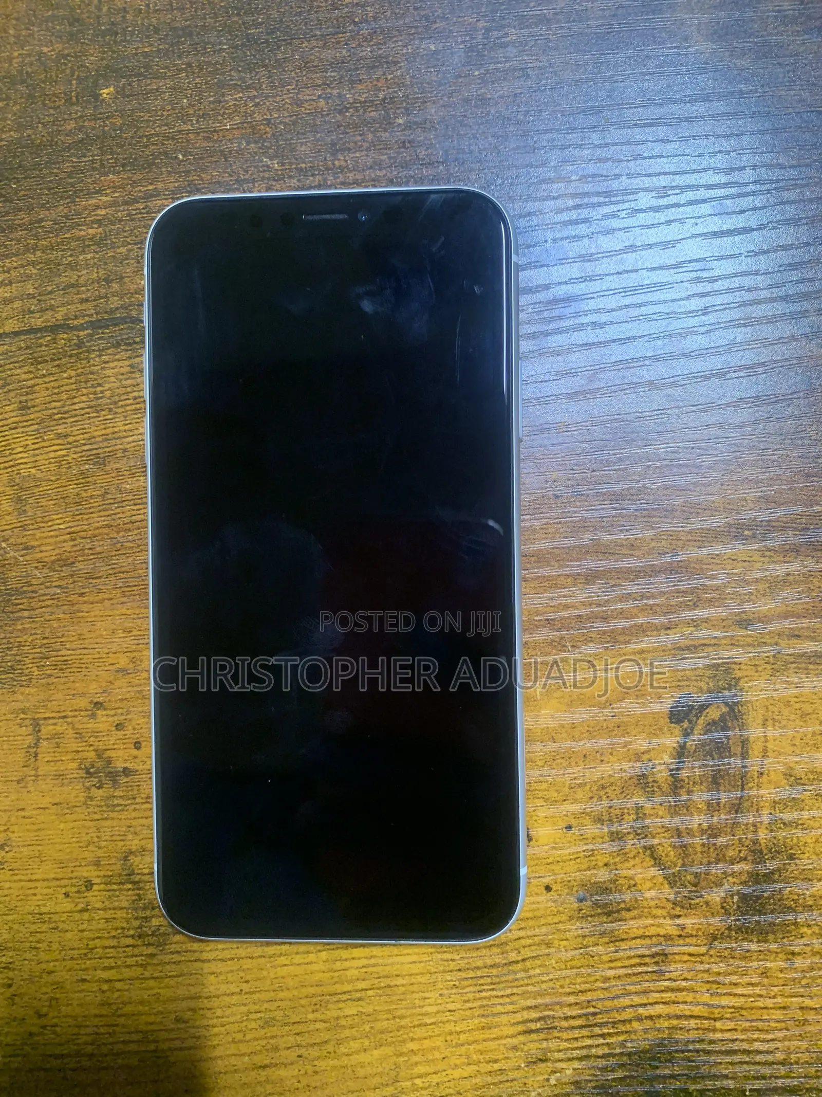 Apple iPhone XR 64 GB White