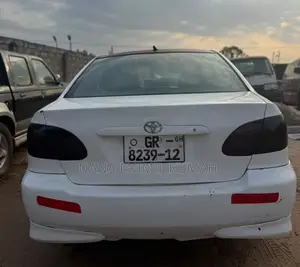 Toyota Corolla 2009 White