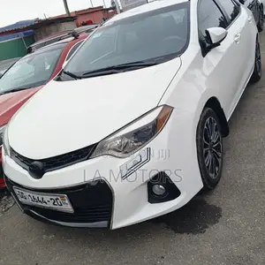 Toyota Corolla 2016 White
