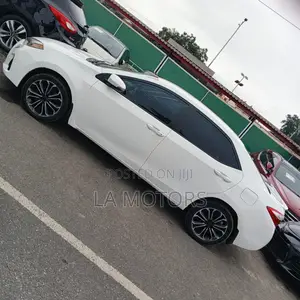 Toyota Corolla 2016 White