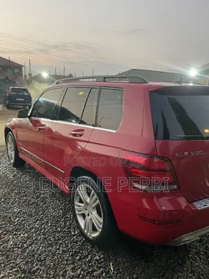 Mercedes-Benz GLK-Class Base GLK 350 4dr 4x2 (3.5L 6cyl 7A) 2015 Red