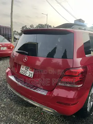 Mercedes-Benz GLK-Class Base GLK 350 4dr 4x2 (3.5L 6cyl 7A) 2015 Red