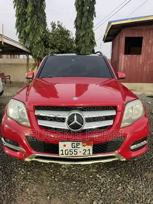 Mercedes-Benz GLK-Class Base GLK 350 4dr 4x2 (3.5L 6cyl 7A) 2015 Red
