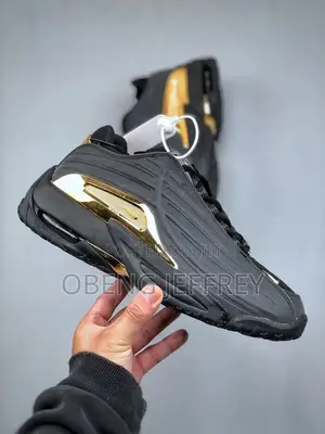 Original Nike Nocta Hot Step 2 Black/Metallic Gold