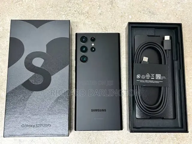 New Samsung Galaxy S22 Ultra 256 GB Black
