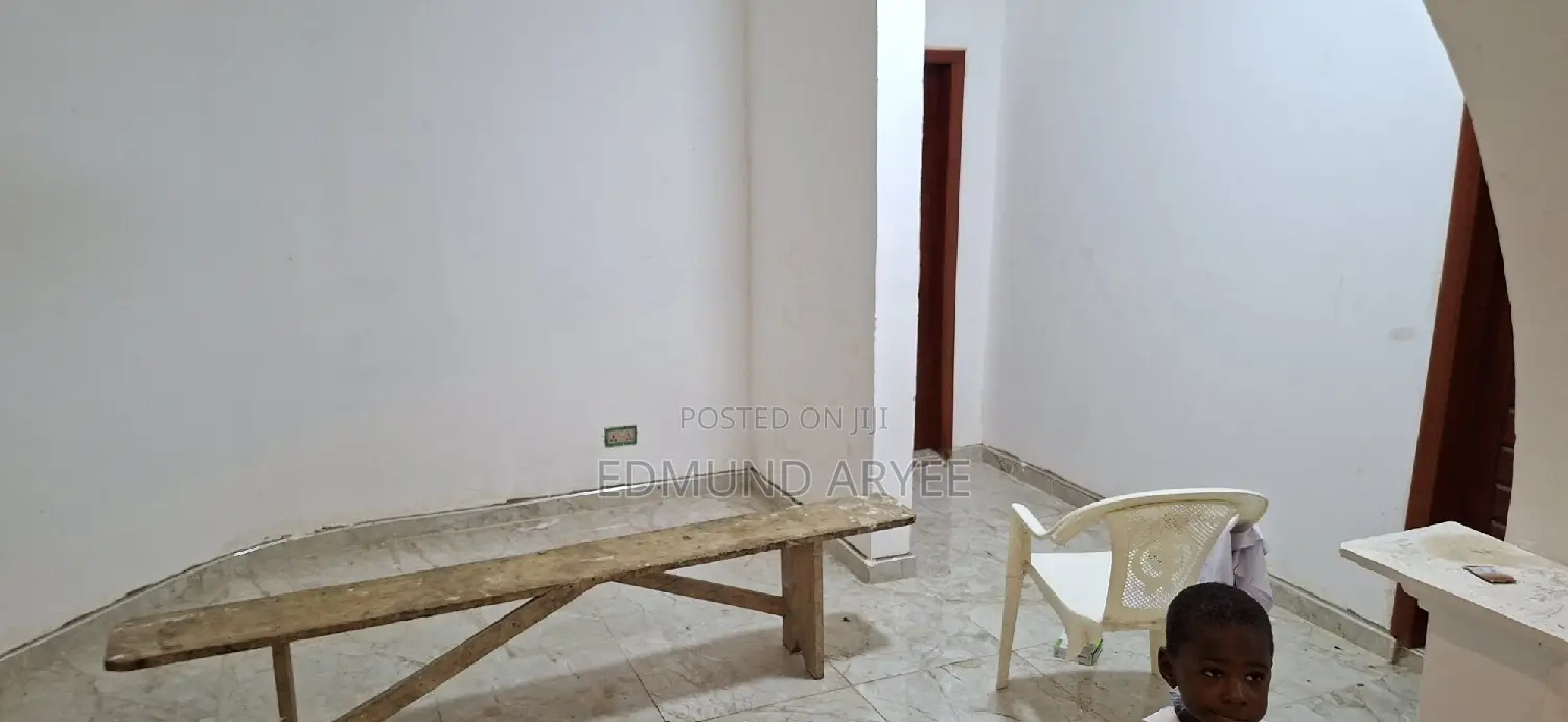 3bdrm House in Awutu Senya East Municipal for rent