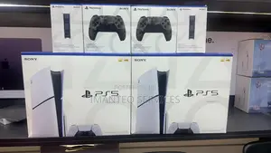 Playstation 5 Standard (Disc) Slim