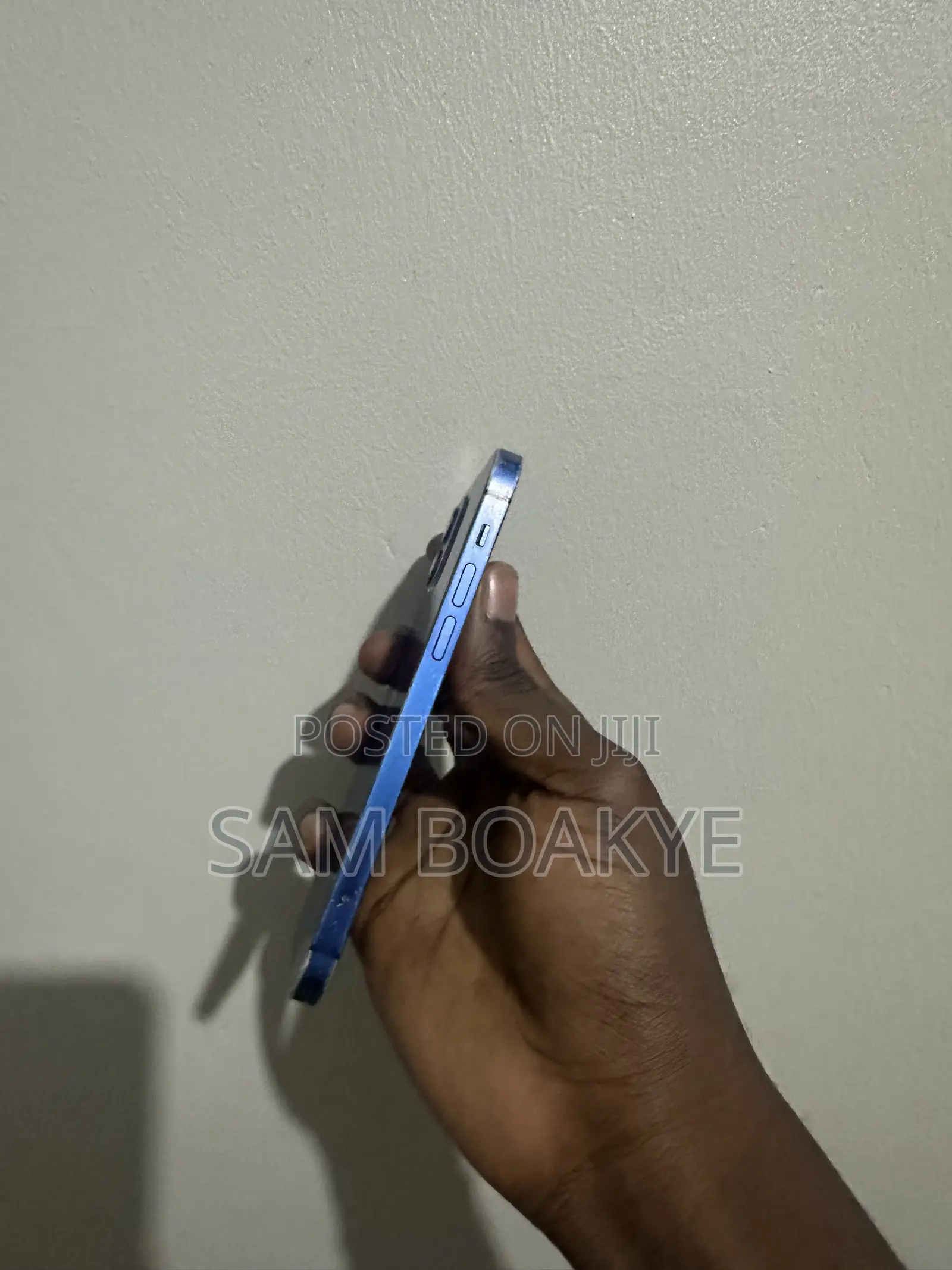 Apple iPhone 12 64 GB Blue