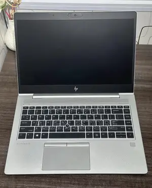 Laptop HP EliteBook 745 G5 8GB AMD Ryzen 3 SSD 256GB