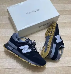 New Balance Black