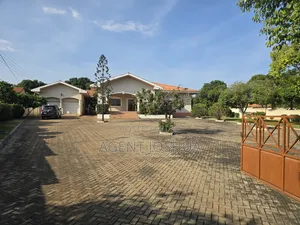4bdrm House in Regimanuel Golden for rent