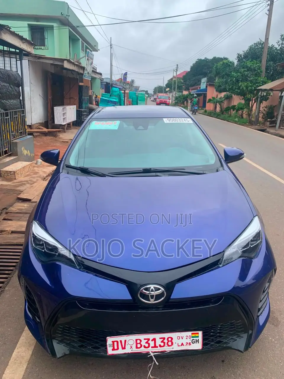 Toyota Corolla SE 4dr Sedan (1.8L 4cyl CVT) 2017 Blue