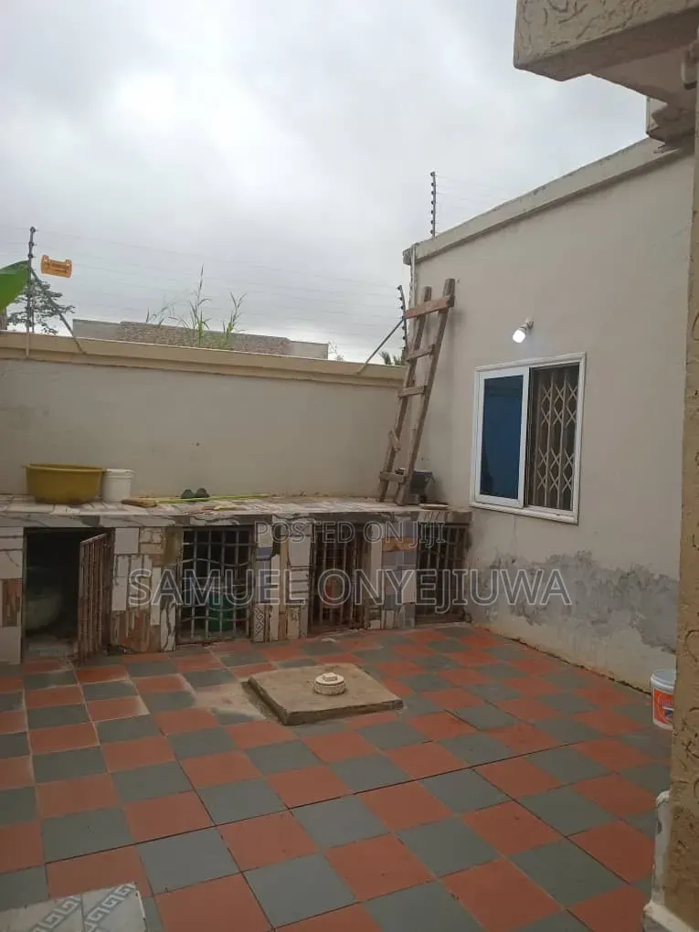 Furnished 4bdrm Duplex in Regi Manuel, Frafraha for sale
