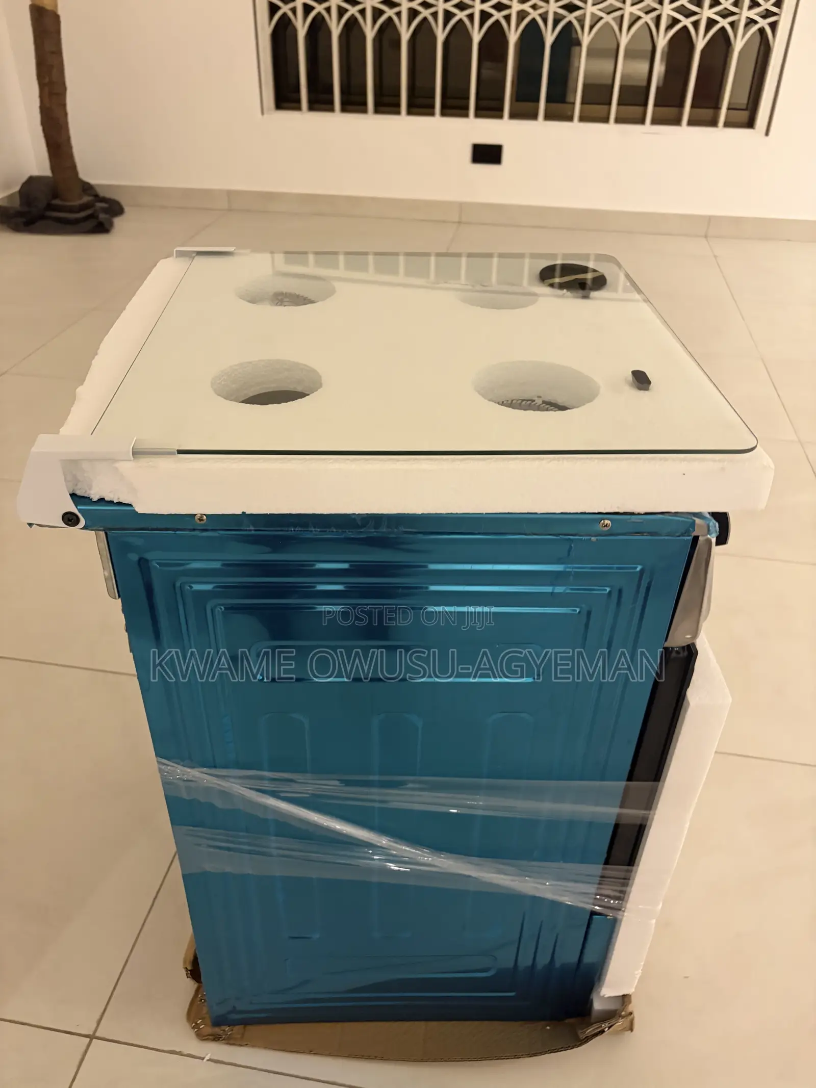 4 Burner Gas Cooker With Oven