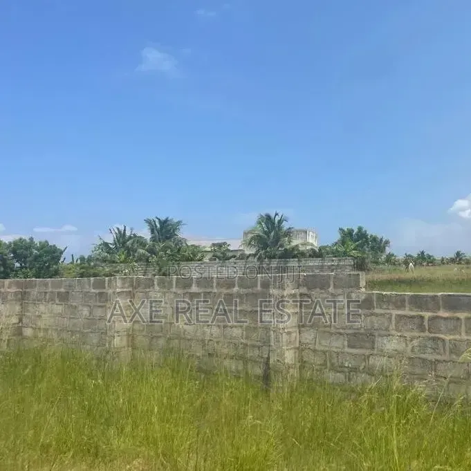 Act Fast> Price Drop on Lands - Prampram Beach Road