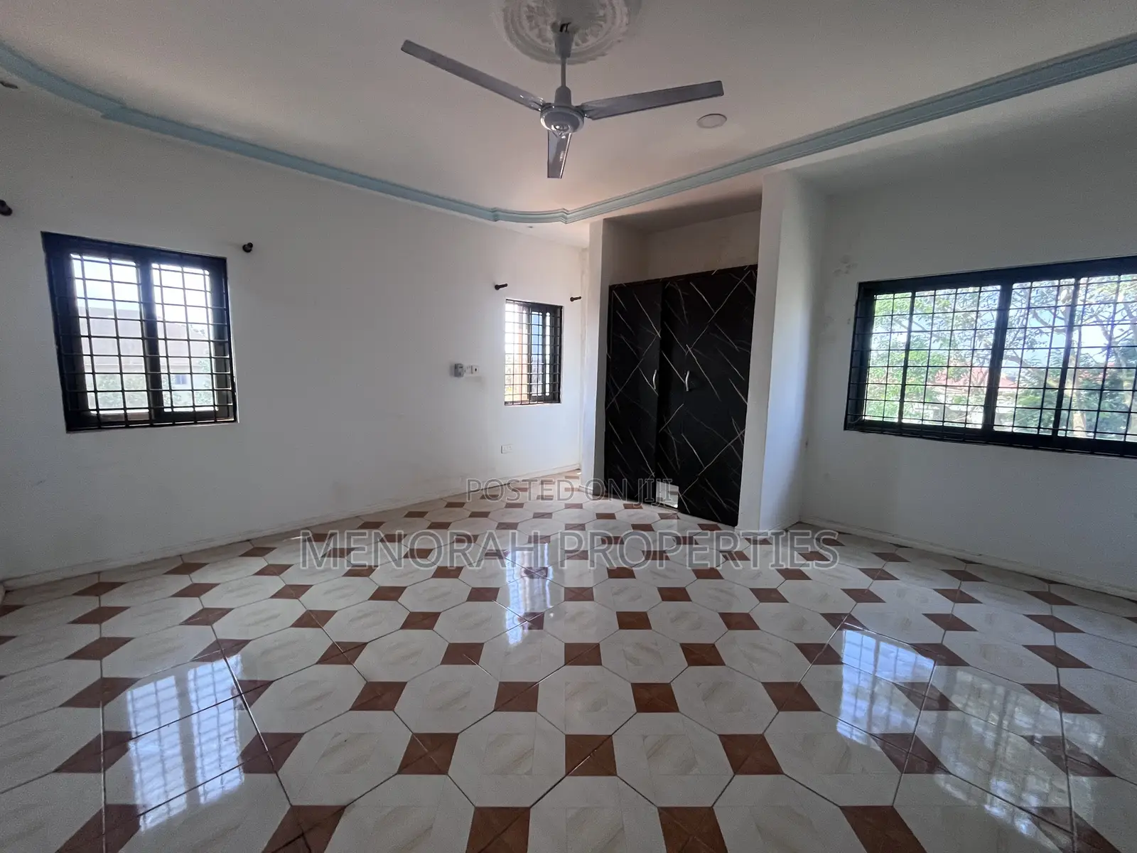 2bdrm Apartment in Adenta Commandos for rent