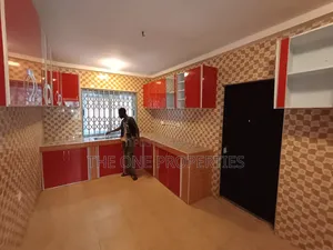 5bdrm House in Kotoku Soldier Land, Amasaman for rent