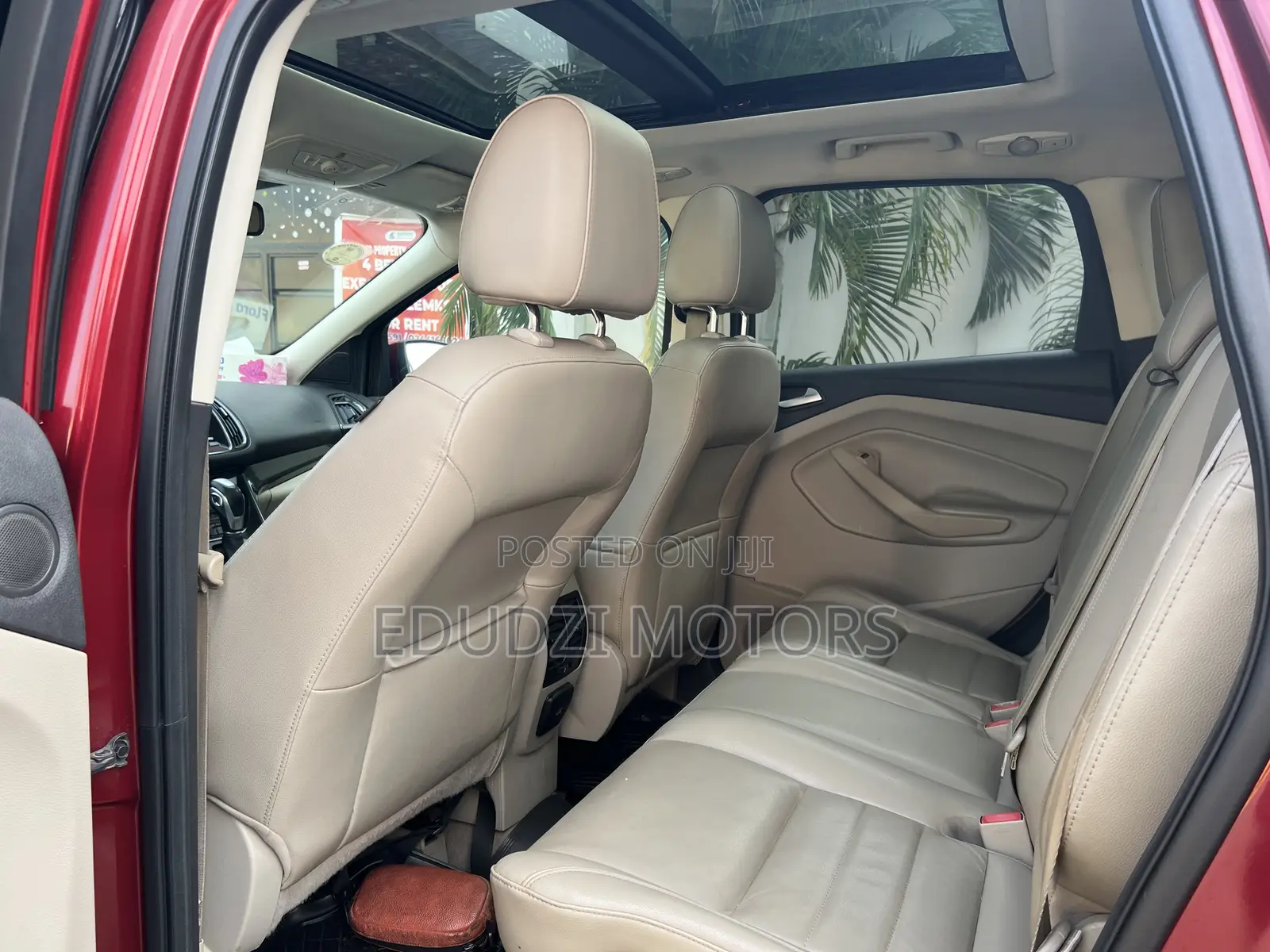 Ford Escape Titanium 4dr SUV (1.6L 4cyl Turbo 6A) 2014 Maroon