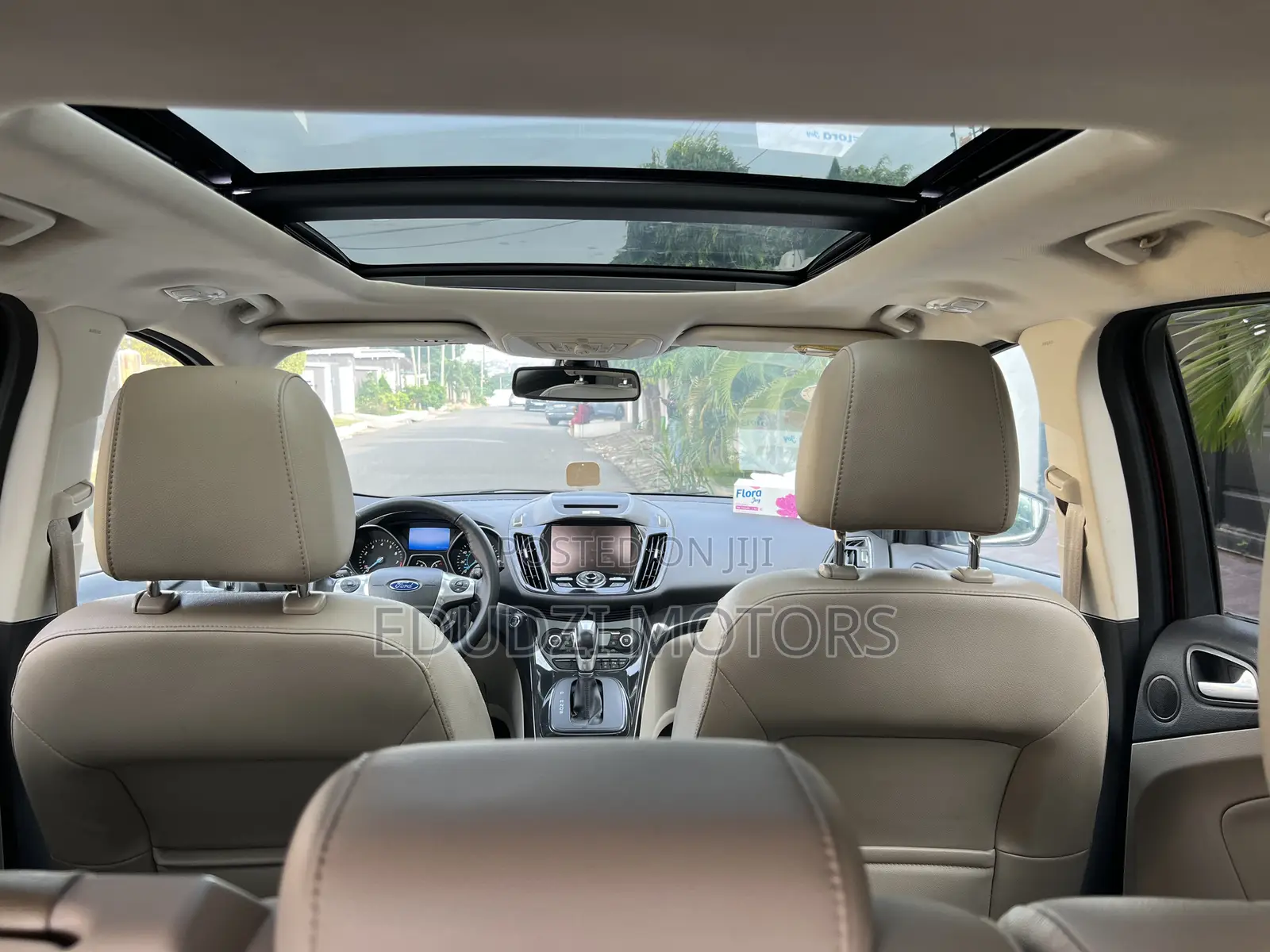 Ford Escape Titanium 4dr SUV (1.6L 4cyl Turbo 6A) 2014 Maroon