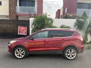 Ford Escape Titanium 4dr SUV (1.6L 4cyl Turbo 6A) 2014 Maroon