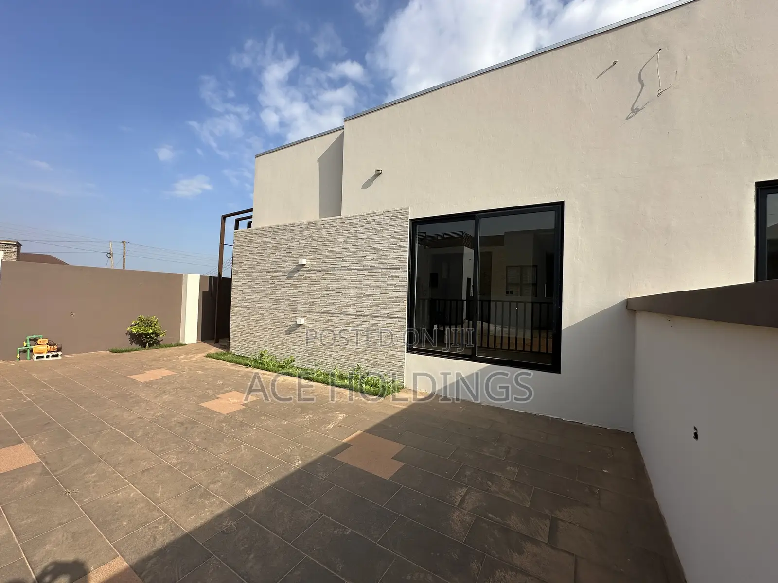 3bdrm House in East Legon Hills for sale