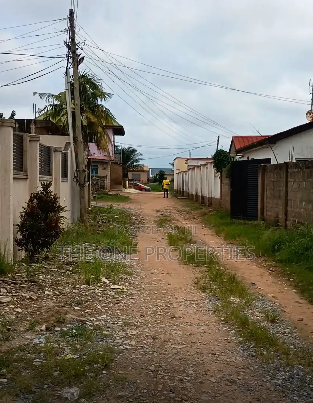 4bdrm House in Pobiman, Amasaman for sale