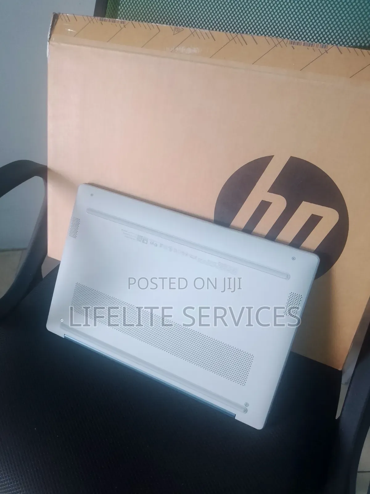 New Laptop HP 14-dq1088wm 4GB AMD Ryzen 5 HDD 4T