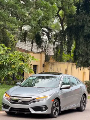 Honda Civic Touring Coupe 2018